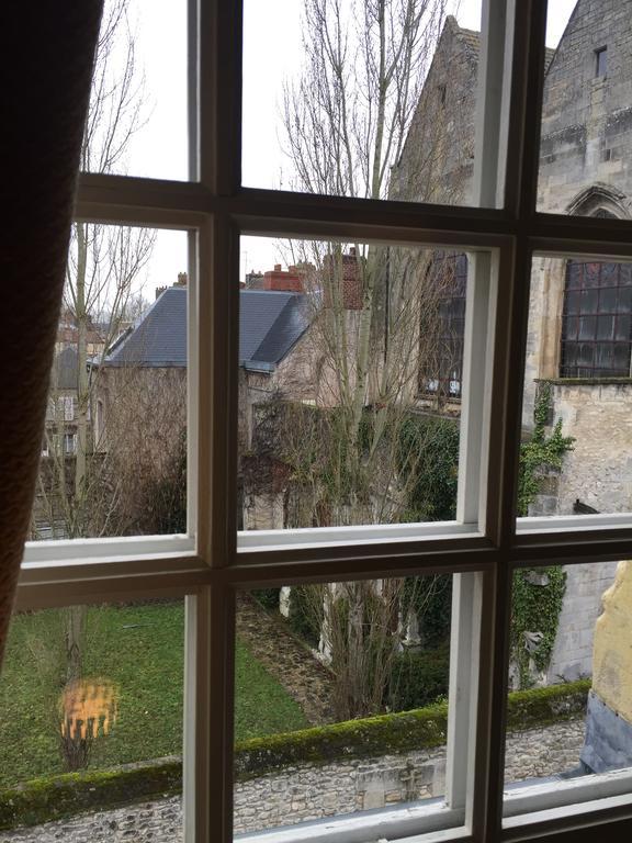 Le Castel Ecossais Bed and Breakfast Senlis  Εξωτερικό φωτογραφία