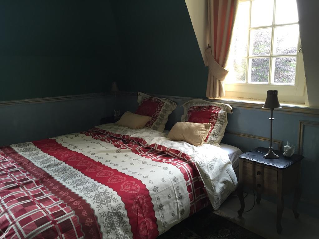Le Castel Ecossais Bed and Breakfast Senlis  Εξωτερικό φωτογραφία